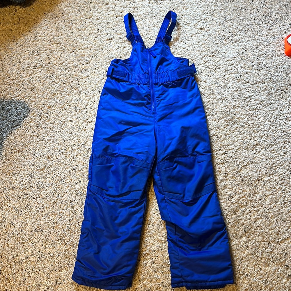 Cat & Jack toddler snow bibs. Size 5T